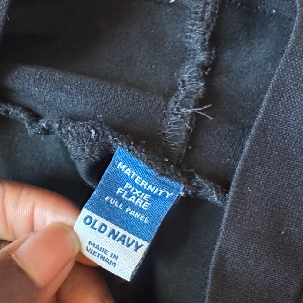 Old Navy Black Full Panel Pixie Flare Maternity P… - image 3